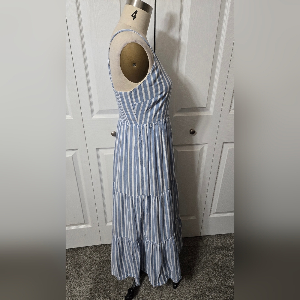 Blue & White Striped Maxi Sun Dress, Small, Criss Cross Adjustable Straps, EUC - Picture 4 of 16